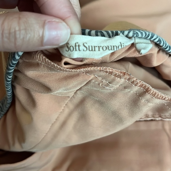 “Soft Surroundings: Go Lively Cargo Pants size medium” - Picture 7 of 12